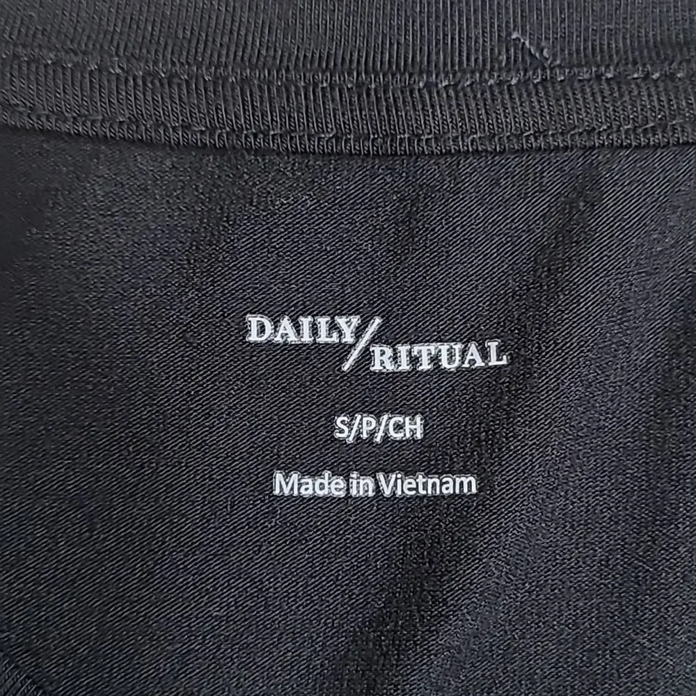 @danniejbdb 4 Daily Ritual Jersey Short Sleeve Shirts W/ S High-Low Tunic NWT - Picture 10 of 15